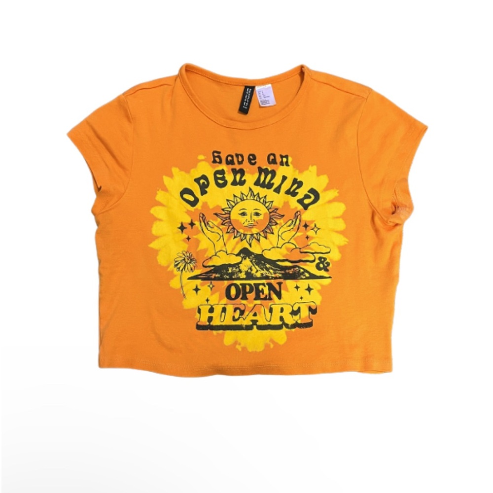 H&M Orange Cropped tee, women’s size small